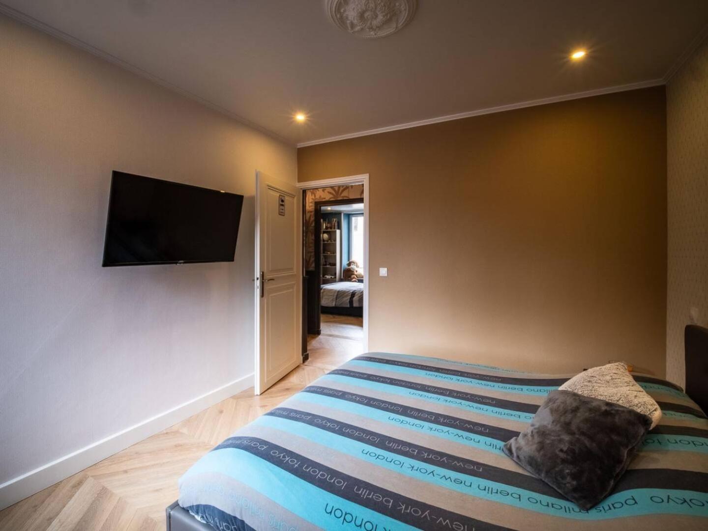 Duplex Jeanne D'Arc Billard Baby Logements Insolites น็องซี ภายนอก รูปภาพ